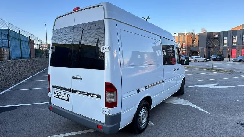 Mercedes sprinter classic ✅категория в проходной ✅год 2016 ✅объем 2.1 дизель ✅коробка мкпп ✅кондиционер ✅стеклоподъемники ✅ц замок сигнализация ✅abs антизанос курсовая устойчивость ✅регулировка зеркал ✅подогрев сидений ✅гидроусилитель руля ✅вэбасто доп печка ✅преобразователь 220 ✅установлена в потолке кузове вытяжка, термо кузов + рэф кондиционер, печка в кузов, состояние хорошое вложений не требует двигатель работает отлично сухой обслужен, на обмен дороже, документы в полном порядке собственник. цена 1.🍋950т, руб торг. г мариуполь. тел: +7 (949) 580-62-90 тел: +7 (961) 313-02-22 - фотография - 3