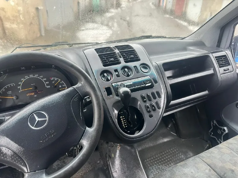 Продам mercedes вито 638 2.2 на автомате в хорошем состоянии нужно дома брать мотор кузов без гнили и ржавчины документы днр цена 450.000 руб донецк +79494598732. 📞 звоните: +7(949)4598732 - фотография - 10