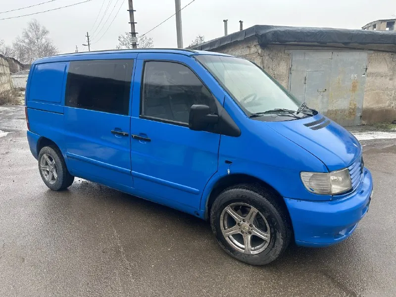 Продам mercedes вито 638 2.2 на автомате в хорошем состоянии нужно дома брать мотор кузов без гнили и ржавчины документы днр цена 450.000 руб донецк +79494598732. 📞 звоните: +7(949)4598732 - фотография - 3