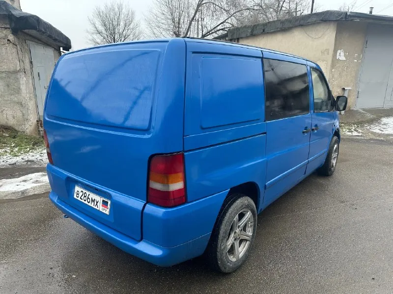 Продам mercedes вито 638 2.2 на автомате в хорошем состоянии нужно дома брать мотор кузов без гнили и ржавчины документы днр цена 450.000 руб донецк +79494598732. 📞 звоните: +7(949)4598732 - фотография - 5