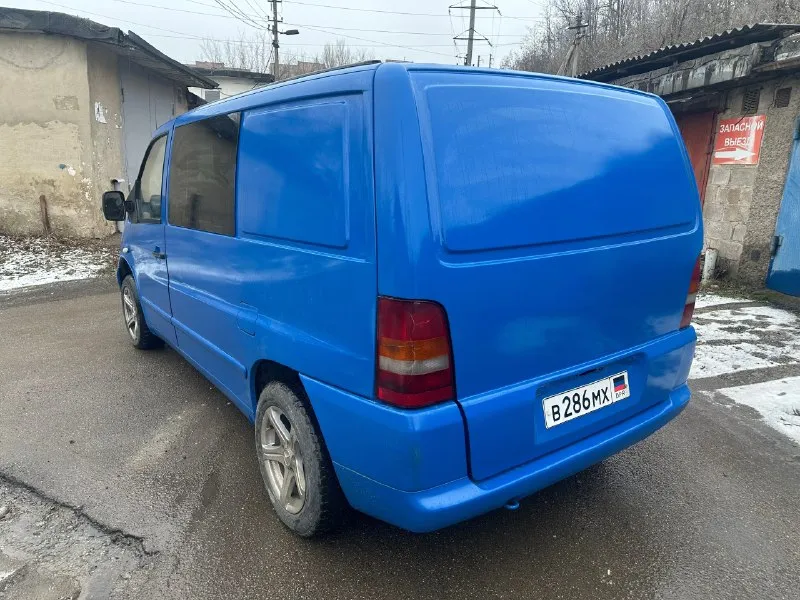 Продам mercedes вито 638 2.2 на автомате в хорошем состоянии нужно дома брать мотор кузов без гнили и ржавчины документы днр цена 450.000 руб донецк +79494598732. 📞 звоните: +7(949)4598732 - фотография - 6