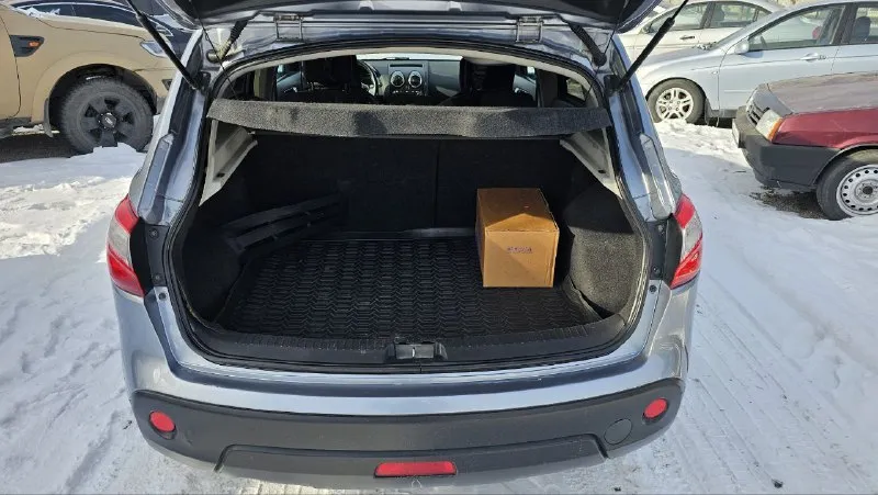 Nissan qashqai год выпуска: 2010 тип кпп: автоматическая объем двигателя: 2.0 тип топлива: бензин пробег: 235 000 км цена: 💥 1 100 000 ₽💥 дополнительная информация: полный электро пакет двух-зонный климат контроль подогревы сидений мультируль технически в идеальном состоянии 📞 🇷🇺 +7 949 509 3428 +7 949 839 2499 - фотография - 4