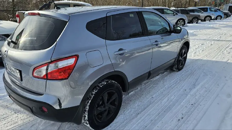 Nissan qashqai год выпуска: 2010 тип кпп: автоматическая объем двигателя: 2.0 тип топлива: бензин пробег: 235 000 км цена: 💥 1 100 000 ₽💥 дополнительная информация: полный электро пакет двух-зонный климат контроль подогревы сидений мультируль технически в идеальном состоянии 📞 🇷🇺 +7 949 509 3428 +7 949 839 2499 - фотография - 8