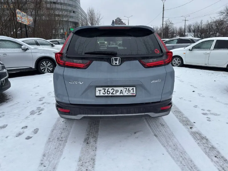 Honda cr-v 2021 тип кпп: автоматическая объем двигателя: 1.5 бензин пробег: 32 000 км цена: 💥3 570 000 рубли 💥 дополнительная информация: полный привод бесключевой доступ полный электро пакет датчики слепых зон удержание в полосе двух-зонный климат контроль люк подогревы сидений электропривод сидений память водительского мультируль кожаный салон электро ручник технически в отличном состоянии 📞 🇷🇺 +7 949 509 3428 +7 949 839 2499 - фотография - 4