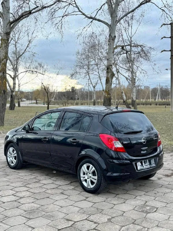 🇩🇪 opel corsa 💰цена: 550 000р 🏢город: мариуполь 📅год выпуска: 2007 🗒️пробег: 173 371 км. ⚙️двигатель: 1.4 ⛽топливо: бензин ⚙️кпп: автомат 📞 телефон: +7-949-727-41-51 +7-949-551-91-52 +7-989-263-55-56 💾 описание: - фотография - 4