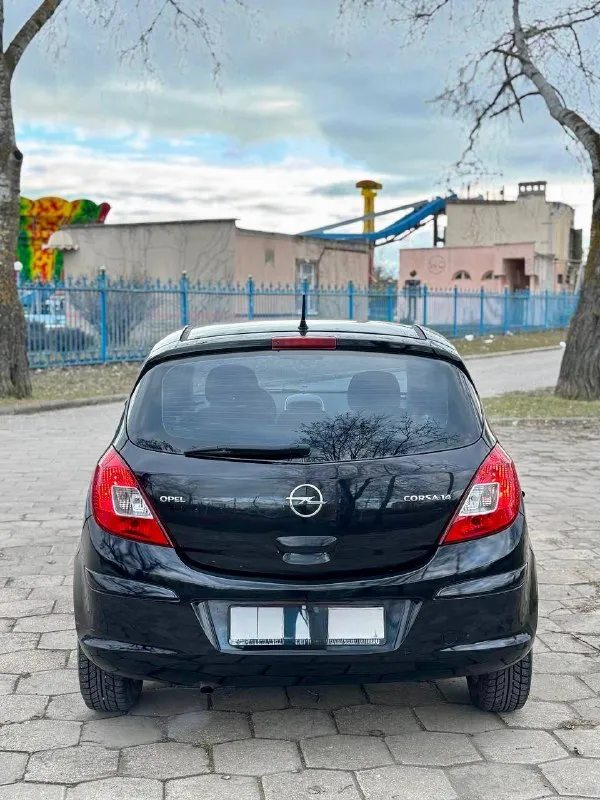 🇩🇪 opel corsa 💰цена: 550 000р 🏢город: мариуполь 📅год выпуска: 2007 🗒️пробег: 173 371 км. ⚙️двигатель: 1.4 ⛽топливо: бензин ⚙️кпп: автомат 📞 телефон: +7-949-727-41-51 +7-949-551-91-52 +7-989-263-55-56 💾 описание: - фотография - 5