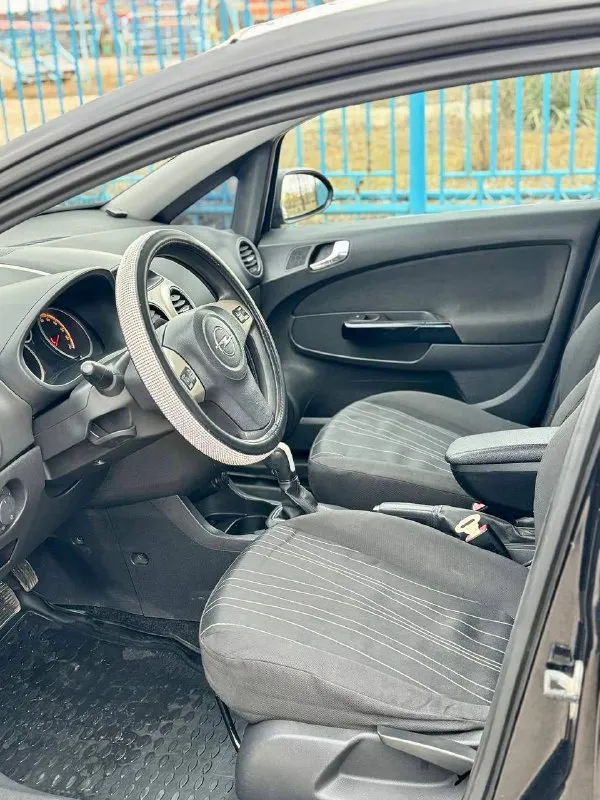🇩🇪 opel corsa 💰цена: 550 000р 🏢город: мариуполь 📅год выпуска: 2007 🗒️пробег: 173 371 км. ⚙️двигатель: 1.4 ⛽топливо: бензин ⚙️кпп: автомат 📞 телефон: +7-949-727-41-51 +7-949-551-91-52 +7-989-263-55-56 💾 описание: - фотография - 9