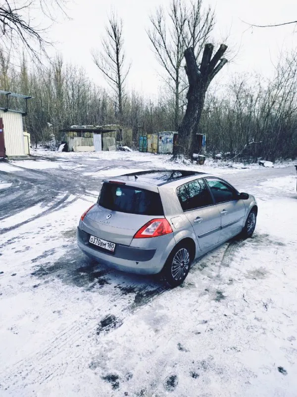 В продаже renault меган 2 в редкой комплектации. 2005 год. цена 475 000 -панорамная крыша. - датчик... - фотография