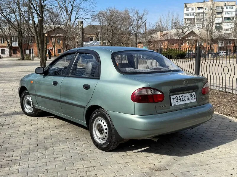 Продаю заз sens 2008 года, авто в отличном состояние.134.000км родного пробега. авто без дтп. техника авто полностью обслужена, мотор масло не расходуется, коробка без нареканий, новая кулиса, ходовая часть дорогу держит отлично. кузов автомобиля, не гнилой, выглядит отлично. все силовые агрегаты целые, днище без ржавчины и гнили 2 комплекта резины. техосмотр пройден. юридически чистый авто, переоформление без проблем донецк 220.000 рублей +79495097888 📲 tg: … 📞 звоните: +7(949)5097888 - фотография - 4