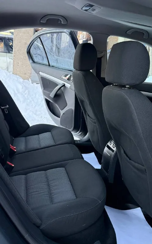 Шкода октавия а5 год выпуска 2008 обьем двигателя 1.6 короба передач автомат по кузову выглядит как на фото дно пороги стаканы целые технически в полном порядке по документам полный порядок 2 владельца птс оригинал все вопросы по телефону писать звонить в любое время суток номер для связи +7 919 896 5615 также телеграмм +7 919 896 5615 цена автомобиля 535.000 тысяч осмотр авто город донецк - фотография - 6