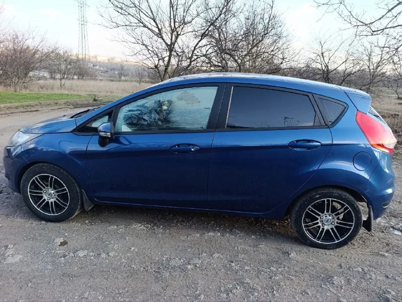 👉продам форд фиесту в отличном состоянии как внешне так и по технике - механика, шустрая и экономная; - кондиционер рабочий; - салон чистый; цена 650 тыс. ₽, (за наличку торг) рассмотрю вариант обмена с доплатой и без в приоритете паркетник +79495119797 - фотография - 5