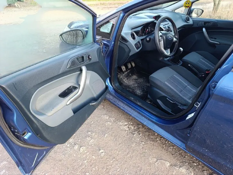 👉продам форд фиесту в отличном состоянии как внешне так и по технике - механика, шустрая и экономная; - кондиционер рабочий; - салон чистый; цена 650 тыс. ₽, (за наличку торг) рассмотрю вариант обмена с доплатой и без в приоритете паркетник +79495119797 - фотография - 9