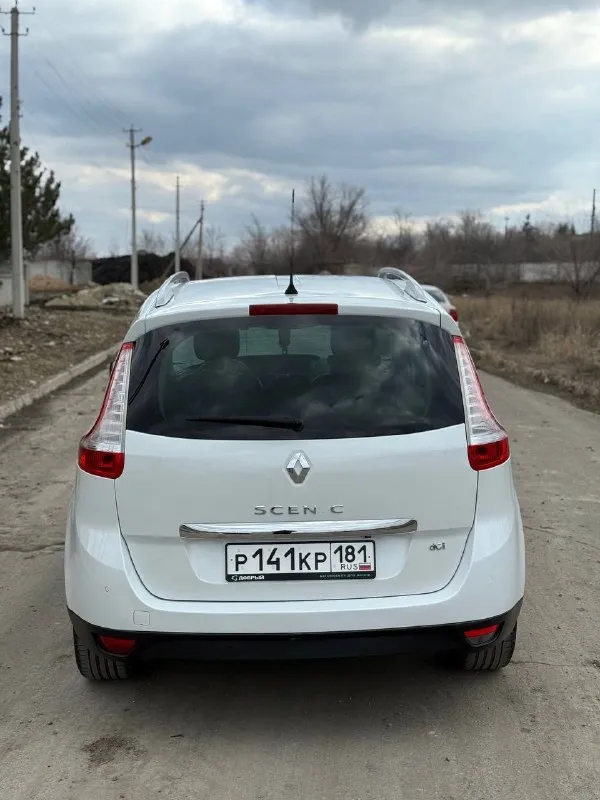 Продам renault grand scenic 2015 года в идеальном состоянии 1.5 , автомат, с родным пробегом 188000 км, я собственник, самая полная комплектация bose, есть все! готов на любые проверки! доп информация по телефону! луганск +79591646166 возможен обмен цена 1160000 руб 📞 звоните: +7(959)1646166 - фотография - 6