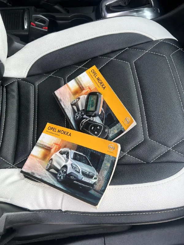 Продам opel mokka 2013 в супер состоянии!! дно идеальное, все болтики как новые! всего два хозяина! пробег-130 -1.8(140 л. с)(самый надежный, без задиров) коробка-автомат привод-полный комплектация -антиблокировочная система - система курсовой устойчивости - сигнализация - иммобилайзер - бортовой компьютер -круиз контроль - датчики света - датчики дождя -электропривод зеркал -климат контроль - подогревы сидений -подогрев руля -обогрев зеркал -парктроники перед и зад продам opel мокка в супер состоянии, 🍭💯очень комфортный паркетник, машина без посторонних звуков, мягкая на ход, салон и кузов в идеальном состоянии, в родном окрасе (без единого жука), мотор и коробка на отлично!2 ключа. делать ничего не нужно, сел поехал! машина без дтп -зеленая автотека! цена-1.200.000₽ ☎️тел+79494162204 осмотр-донецке/макеевка машинка просто 🍓🍭🎁. 📞 звоните: +7(949)4162204 - фотография - 9