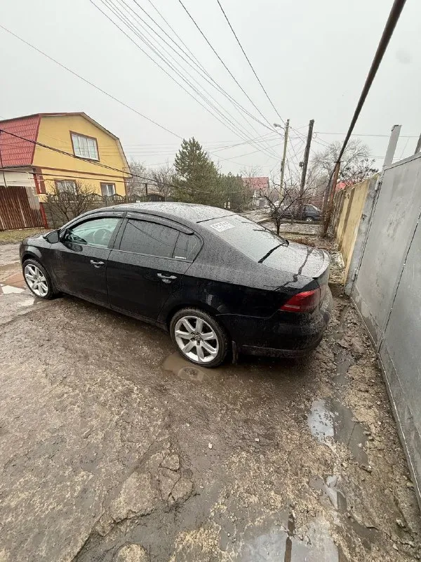 Продам volkswagen passat b7 цена 800.000₽ срочно без торга год 2011 пробег 335.000 1.8 tsi механика... - фотография
