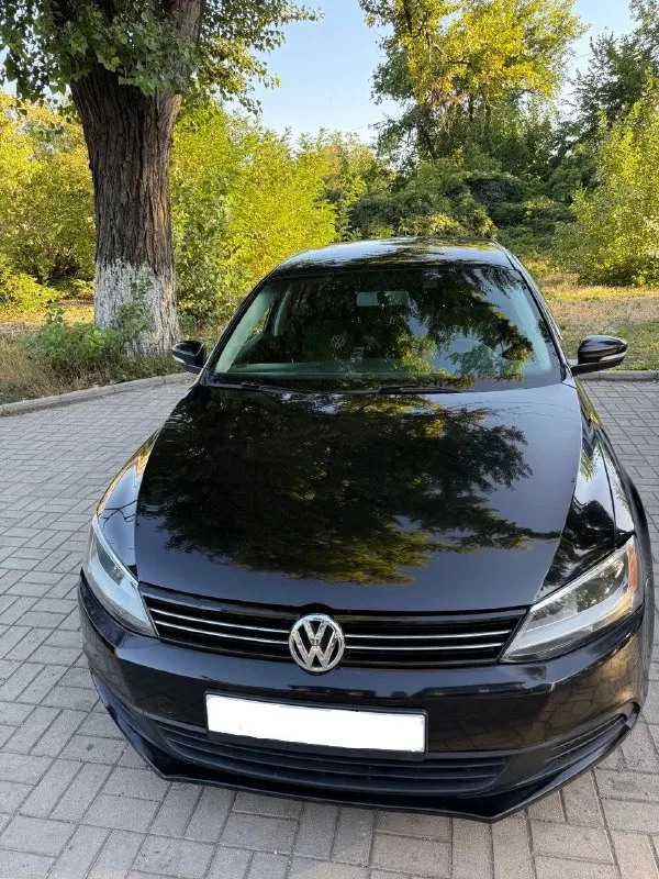 Volkswagen jetta vi, 2013, 1.8at 170 л. с. с пробегом 63359 мили (102000 км. )пройдено то. цена 1200000 руб. тел. +79490409212. макеевка - фотография - 1