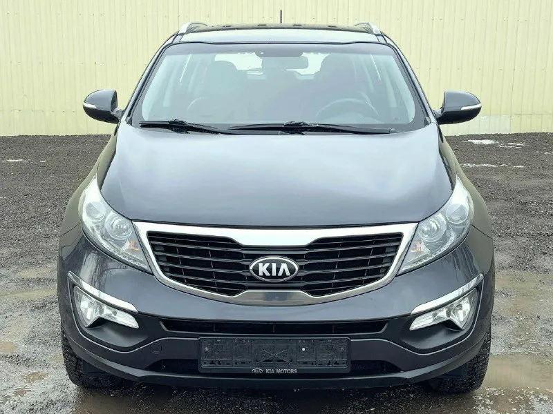 🔥 kia sportage🔥 в шикарном состоянии! ✅без дтп! ✅одна крашенная деталь( передняя правая дверь! ✅год выпуска 2013 ✅ 2.0 ✅бензиновый (атмосферный) ✅коробка автомат 6 ступка ✅пробег 208 тыс. км. ✅автотека зелёная ✅двигатель работает превосходно без постор. .. ss="emoji" style="background-image:url('//telegram. org/img/emoji/40/e29c85.png')">✅разъемы под aux usb ✅разъем 12v ✅монитор планшет ✅камера заднего вида ✅парктроник ✅литые диски r17 ✅тех осмотр пройден, готов к регистрации в мрэо ✅ торг на полный бак топлива ✅донецк. 🔥новая стоимость 1.295.000₽🔥 тел. +7949-50-800-60 📞 звоните: +7(949)5080060 - фотография - 5