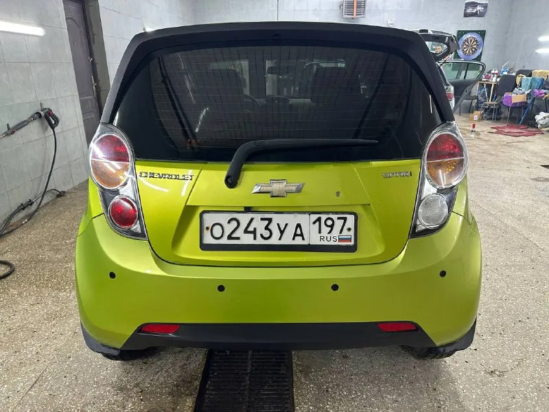 Продам chevrolet spark 2012 г. ✅ пробег 123 000 км. оригинал!✅ мотор 1.0 автомат айсин !✅ цена 650 000₽торг. ✅ автомобиль в хорошем состоянии, двигатель, коробка передач, ходовая часть, работает на 5+ есть кондиционер, установлена камера заднего вида, парктроники, сигнализация с автозапуск, два ключа виталий +79493570671 г. донецк - фотография - 5