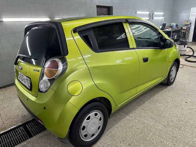 Продам chevrolet spark 2012 г. ✅ пробег 123 000 км. оригинал!✅ мотор 1.0 автомат айсин !✅ цена 650 000₽торг. ✅ автомобиль в хорошем состоянии, двигатель, коробка передач, ходовая часть, работает на 5+ есть кондиционер, установлена камера заднего вида, парктроники, сигнализация с автозапуск, два ключа виталий +79493570671 г. донецк - фотография - 6