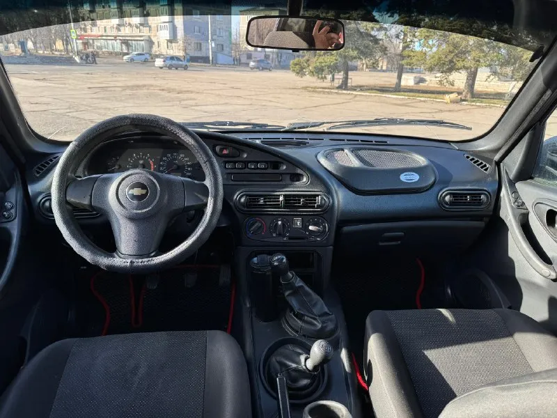 Срочно продам шевроле нива chevrolet niva мотор 1.7 бензин, газ (с документами ) год 2016 гур, эл стеклоподъёмники, эл зеркала с подогревом, кондиционер, центральный замок сигнализация мотор и мкпп после ремонта, новые карданы ходовая раздатка без нареканий все работает исправно, дно, арки обработаны авто в очень хорошем состоянии делать не чего не нужно город шахтёрск документы в порядке стс птс дкп цена 480 тыс руб + торг тел. +79493620713 📞 🇷🇺 звоните: +79493620713 - фотография - 10