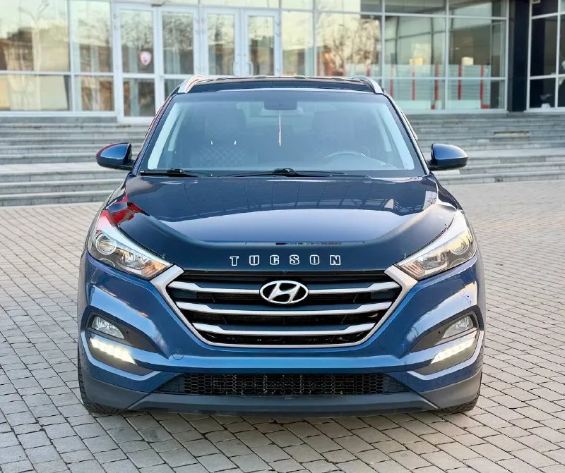 Hyundai tucson 2018г бензин 2.0 автомат автомобиль в хорошем состоянии! есть все для комфортного вождения! парктроник, монитор андроид, подогрев сидений передних и задних, климат/контроль, круиз/контроль, мульти-руль, датчик дождя, авто свет, помощь при спуске, и многое другое…. с документами полный порядок!! диагностическая карта есть!!! цена 1,885₽ все вопросы по тел+79495722131 📞 звоните: +7(949)5722131 - фотография - 2