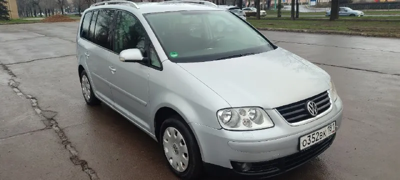 Продам volkswagen touran 2004г 2.0 дизель, 6ст мкп, привезён из германии в 2022,пробег 270т, мотор, коробка без нареканий, кузов в родном окрасе без ржавчины и гнили, ремень грм, масло поменяно, ходовая обслужена, новый акб. цена 570т. +79592181488 📞 звоните: +7(959)2181488 - фотография - 1