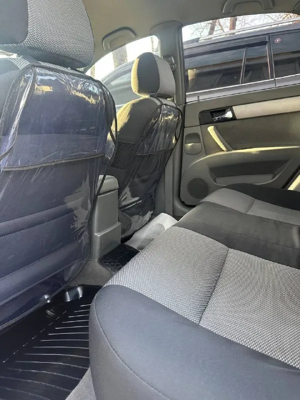 Продам: chevrolet lacetti год выпуска:2012 :1.6 бензин коробка: механика пробел:216.000км полном комплектации новое сцепление, новый стартер мотор работает отлично не дымит не троит масло не берет от замены до замены. салон в очень хорошем состояние. цена:650.000тыс все остальные вопросы по тел +79490742327 📞 звоните: +7(949)0742327 - фотография - 9