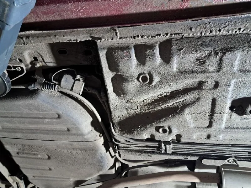 Chevrolet лачетти 2007 год, 1.8 акпп 122 лс максимальная комплектация. машина полностью обслужена вся ходовая, не гремит не стучит. .. все жидкости масла, фильтра, грм помпа ролики. откапиталено акпп новая рулевая рейка. заменена прокладка гбц. масло съёмные колпачки, новый гур и еще много мелочей. в машину вложено много сил, и средств. есть моменты по л. к. п на езду не влияет. я собственник, машиной владею 2 года, без штрафов и запретов, продажа с переоформления. все остальные вопросы по цена - 540 000 владимир +7 949 584 57 82 📞 звоните: +7(949)5845782 - фотография - 8