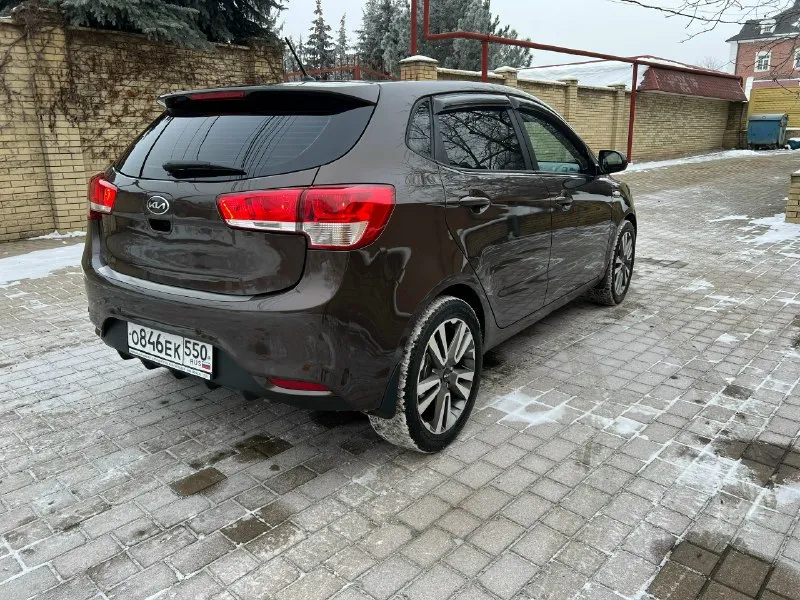 Автор: kia rio хэтчбек 2016 год выпуска продаю свой автомобиль, в хорошем техническом состоянии, все работает отлично. езжу каждый день. коробка механика 6- ступенчатая ✅ зелёная автотека! ✅кузов в отличном состоянии, автомобиль полностью в родном окрасе, все заводские герметики. ✅салон в идеальнейшем состоянии ! ✅ стоит новая зимняя шипованная резина ✅комплектация : линзованные фары кондиционер подогрев передних и задних сидений задние парктроники мульти руль подогрев руля документы полностью готовы к переоформлению, диагностическая карта на руках ! цена 1.035.000 торг донецк все вопросы по телефону +79494526105.. !!!наш телеграм канал [ бесплатное размещение за репост!!! правила сообщества [ мы в мах [ [ 📞 звоните: +7(949)4526105 - фотография - 3