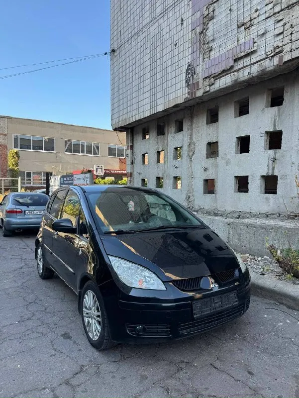 Продам mitsubishi colt 2008 года с двигателем 1.5 (не путайте с 1.3), коробка передач автоматическая... - фотография