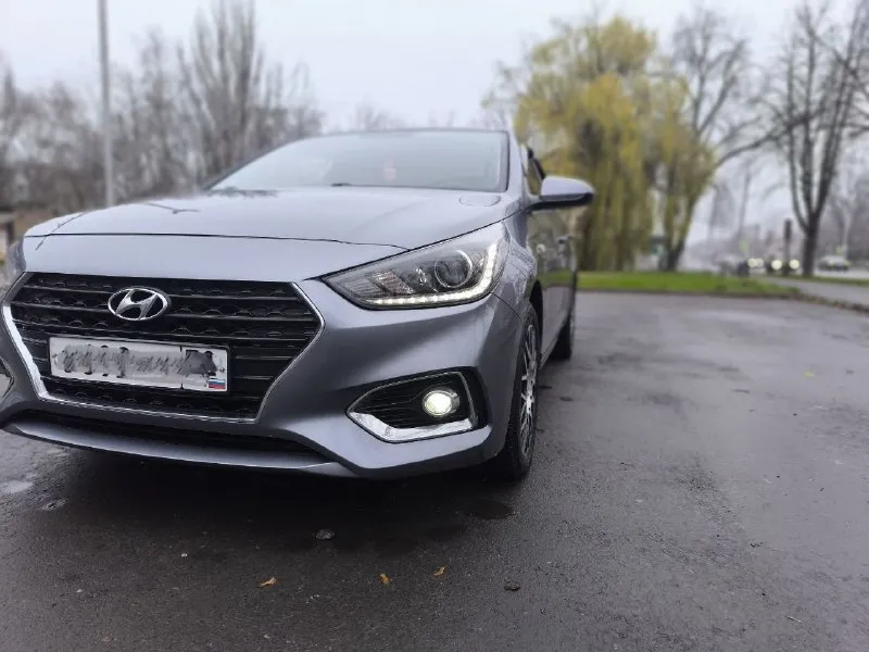Марка: hyundai модель: solaris год: 2018 пробег: 139000 объем двигателя: 1.6 топливо: бензин кпп: ав... - фотография