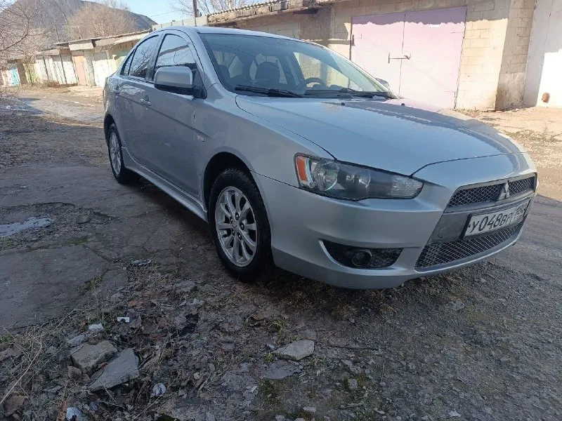 Цена снижена ⭐⭐💥💥срочная продажа 🔥🔥🔥🔥🔥продам mitsubishi lancer 2010!!! автомат, объём 1.5 !! пробег183 ! продаю автомобиль в хорошем состоянии. двигатель работает ровно, коробка не пинает, ходовая не стучит не гремит. остальные вопросы по телефону +79493293320 + 79493284110 летняя резина в подарок ! я хозяин цена 700000 - фотография - 2