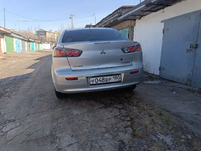 Цена снижена ⭐⭐💥💥срочная продажа 🔥🔥🔥🔥🔥продам mitsubishi lancer 2010!!! автомат, объём 1.5 !! пробег183 ! продаю автомобиль в хорошем состоянии. двигатель работает ровно, коробка не пинает, ходовая не стучит не гремит. остальные вопросы по телефону +79493293320 + 79493284110 летняя резина в подарок ! я хозяин цена 700000 - фотография - 5