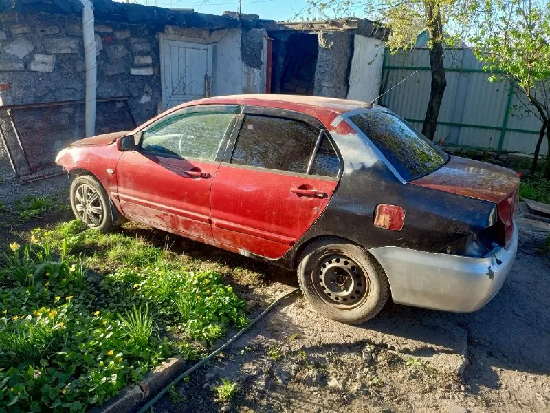 Lancer 9 1.6 продам под разбор или восстановление все вопросы по телефону +79493753881 цена 140 000,... - фотография