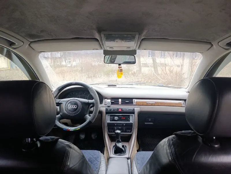 Срочно продам audi a6 с5. обслужен по регламенту, (180 регион) любой вид оформления. цена в рублях 425 тыс руб, торг капота. двигатель 2.4 v6 бензин. двс после кап ремонта, работает как часы. рулевая рейка и сцепление новые. кпп включается четко. акб новый, ходовка огонь, электрика исправна. кузов оцинкован, днище и пороги супер, тонирована, зашумлена, стоят литые диски r 16 на отличной зимней резине. салон кожаный, потолок алькантара. оснащена, центральный замок, гур, серво руль регулируется в двух плоскостях. abs, asr, 4 airbag, задний парктроник. эл привод багажника, 4 эл стеклоподъёмника, 2-х зонный климат-контроль. эл регулировка зеркал, обогрев заднего стекла. эл привод передних сидений с широким диапазоном настроек. линзованая оптика. магнитола с bluetooth, usb и aux. акустика bose, остальные вопросы по телефону +79494525644 📲 tg: олечка 📞 звоните: +7(949)4525644 - фотография - 9