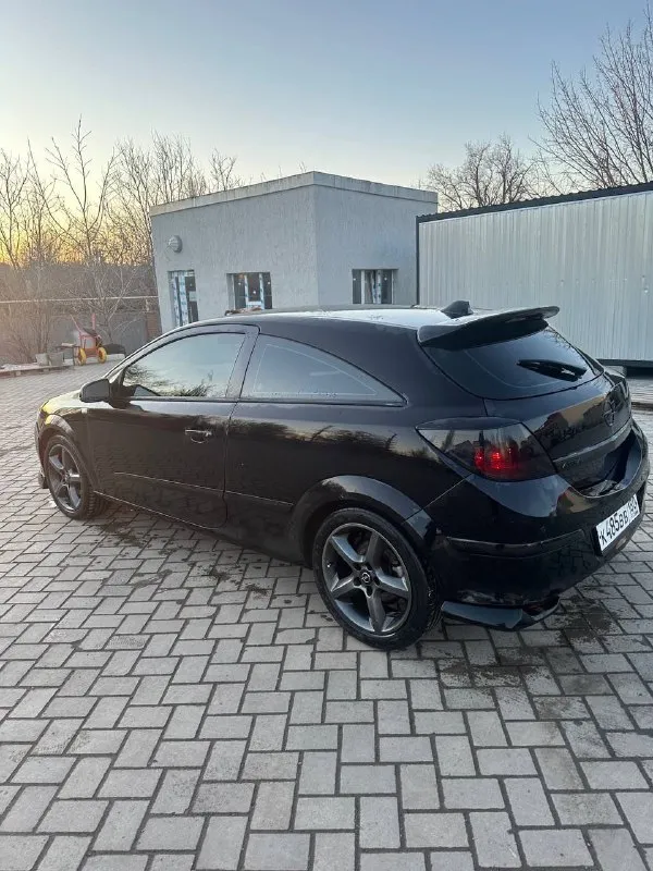 Продам, я собственник opel astra h gts 1.8at 253.000км 140л. с полноценный автомат цена: 470.000 +79490487022 донецк - фотография - 3