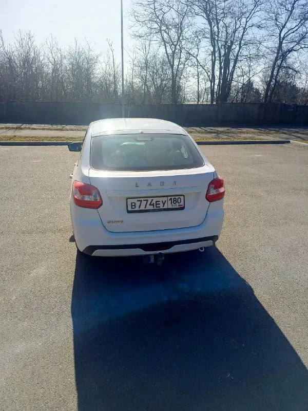 Продам автомобиль lada granta. двигатель 1.6 8 клапанный. автомобиль 2023г. выпуска. на учёт стала, февраль 2024. 1 владелец. пробег 45 тыс. есть фаркоп. эво ковры в салоне. магнитофон 1 диновый. зимняя резина( 3 мес. от покупки). летнней нет. цена 780 тыс. торг. тел. +79493081588. телеграмм +79896222721. - фотография - 4