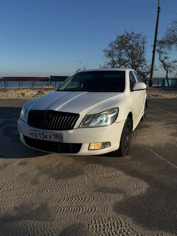 Продаётся skoda octavia a5 fl2 (2011 г. , 1.8 tfsi) в отличном состоянии! машина ухоженная, вложений не требует — сел и поехал. пройденное то меньше 500км назад. комфортный и надежный автомобиль с богатой комплектацией: круиз-контроль, двухзонный климат, датчики света и дождя, подогрев всех сидений, парктроники, заводская мультимедиа bolero с bluetooth и aux. стильный внешний вид дополняют 17" оригинальные диски audi на летней резине. зимние диски «штампы» r16 все документы в полном порядке. я владелец. кому интересно звоните расскажу все по обслуживанию автомобиля. 💰 цена: 750 000 руб. 📞 +7 949 315-27-97 📲 tg: @partizan_l 📞 звоните: +7(949)3152797 - фотография - 2