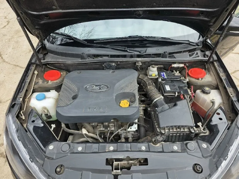 Продам ваз granta drive active (спорт) ✅️2023г. ✅️пробег 26т. ✅️двс 1.6. 8 клоп. ✅️двс и кпп работают идеально. ✅️без дтп всё в родне. ✅️комплектация comfort. ✅️цена: 1000000 🍋 кондиционер, подогревы сидений и зеркал, стеклоподемники, регулировка зеркал, две подушки безопасности, электро усилитель руля, тонировка, хорошая музыка с сабом, камера заднего вида, регистратор, центральный замок, сигнализация с авто запуском, салон в идеале сидения в чехлах. фары в бороне стоят дорогие led лампы. машина обработана и зашумлена в круг. резина (зима/лето)оба комплекта на титанах r15. один владелец зелёная автотека. машина практически новая, любые проверки. осмотр авто в г. енакиево. номер ☎ +79493548200. ☎ +79525765289 📞 звоните: +7(949)3548200 - фотография - 8