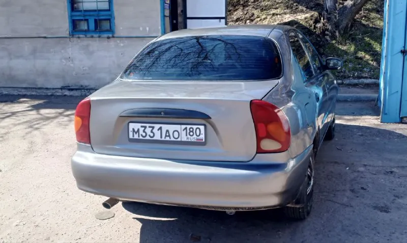 Доброго времени суток ! продам ланос 1.5 ( комплектация se комфорт, кондиционер, подушка безопасности, гур ) год выпуска 2006 г пробег 255 тыс км 1 собственник за все время. два ключа автотека зеленая ( отчет могу скинуть ) документы в порядке газ / бензин по двигателю и кпп нареканий нет по кузову есть нюансы, на езду не влияют, машине 20 лет. цена : 260000 р ( торг возле авто ) +79493155224 - фотография - 6