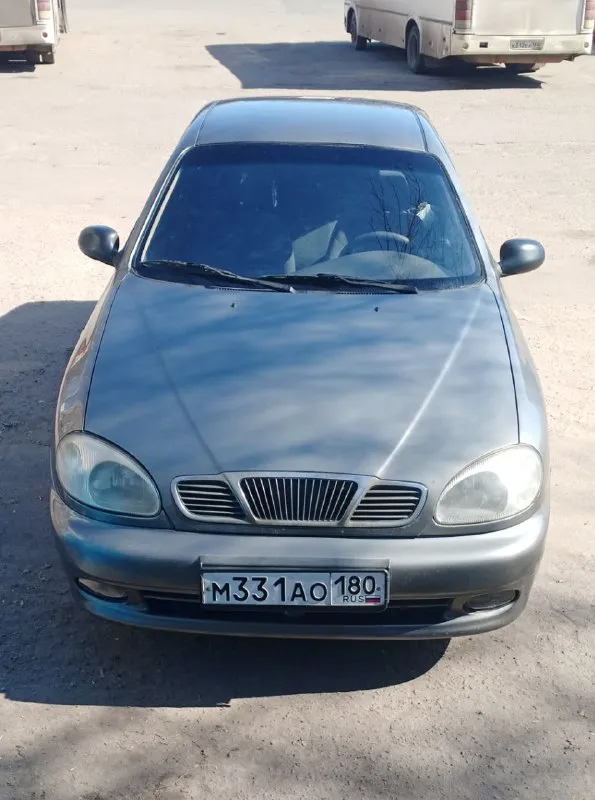 Доброго времени суток ! продам ланос 1.5 ( комплектация se комфорт, кондиционер, подушка безопасности, гур ) год выпуска 2006 г пробег 255 тыс км 1 собственник за все время. два ключа автотека зеленая ( отчет могу скинуть ) документы в порядке газ / бензин по двигателю и кпп нареканий нет по кузову есть нюансы, на езду не влияют, машине 20 лет. цена : 260000 р ( торг возле авто ) +79493155224 - фотография - 7