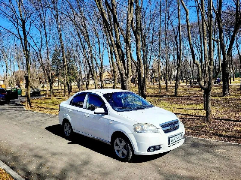 Продам авто chevrolet aveo ( chevrolet авео) 1.4 автомат цена: 355.000руб пробег: 220.000 (родной пробег) год выпуска: 2011 год город: донецк номер: +7 949 086 06 31( telegram) автомобиль на полном боевом ходу, отличная рабочая лошадка по низу рынка. двигатель в отличном состояние, ходовая вся перебранна, акпп работает в штатном режиме, электрика вся рабочая, кузов симпатичный но в силу возрата есть следы эксплуатации документы кристально чистые. звоните на остальные вопросы отвечу по телефону! 📲 tg: ⚡️ 📞 звоните: +7(949)0860631 - фотография - 5
