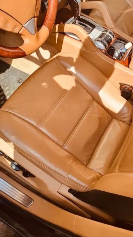 Porsche cayenne turbo 🚘марка автомобиля: porsche cayenne turbo 💰цена: 1150000 🏳️город: донецк 🔢год выпуска: 2003 🛻пробег: 161000 🛻двигатель: 4.5 ⛽️топливо: бензин 🚗кпп: автомат 🙋собственник: ✅ 📱моб. телефон: +79493872230 💾описание: не бит не крашен, в родном окрасе салон в хорошем состоянии кожа, алькантара, дерево, чистый. - 450 лошадок -тормозная система обслужена поменяно всё в круг -все работает -жидкости поменяны пневма работает обслужена, поднимает опускает, без нарeкaний. все заказ наряды на руках можно посмотреть что когда делалось. все жидкости поменяны, коробка, двигатель, гур, антифриз, тормозная. 📲 tg: @kalugamoget 📞 звоните: +7(949)3872230 - фотография - 8