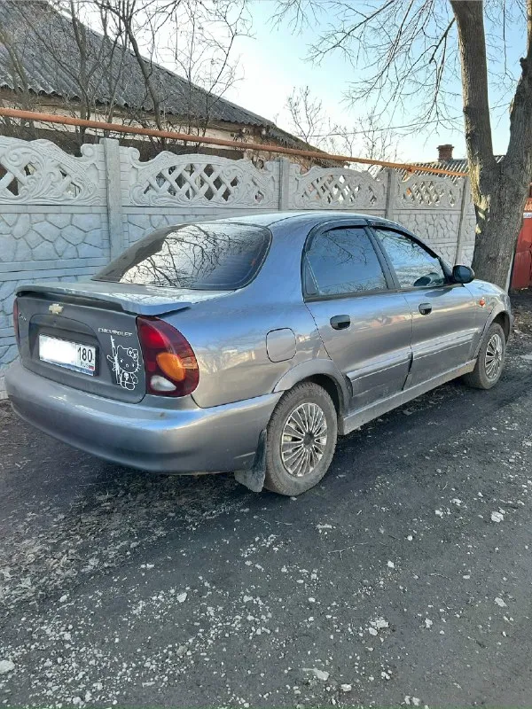 Продам chevrolet ланос 1.5. 2008г. на полном ходу. авто обслужено. два комплекта хорошей резины. с переоформлением. место нахождения, город горловка📍 180тыс +торг +79493140083 📞 звоните: +7(949)3140083 - фотография - 3