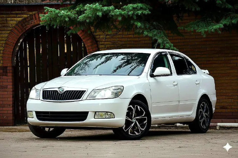 Доброго времени суток! продаётся skoda octavia a5 в отличном состоянии. официальная. не билась и не красилась. обслужена, кузов, мотор, коробка, ходовая в отличном состоянии. только поменял ремень грм, ролики, масло в коробке. поставил диски r17,зимняя резина. коробка автомат (гидротрансформатор) не dsg. год 2011 мотор 1.6 mpi пробег 176.000 тыс ( не скручен) цена 950.000 тыс. реальному покупателю, торг. возможен обмен на авто дешевле. тел +79495022883 - фотография - 3