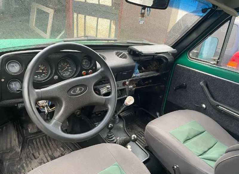 Продается нива 1981 года. двигатель 1,6 л. 5-ти ступенчатая газ и бензин цена:350.000 торг уместен. к машине можно приобрести прицеп и багажник. номер телефона: +79493731168. все вопросы по телефону. 📞 звоните: +7(949)3731168 - фотография - 7