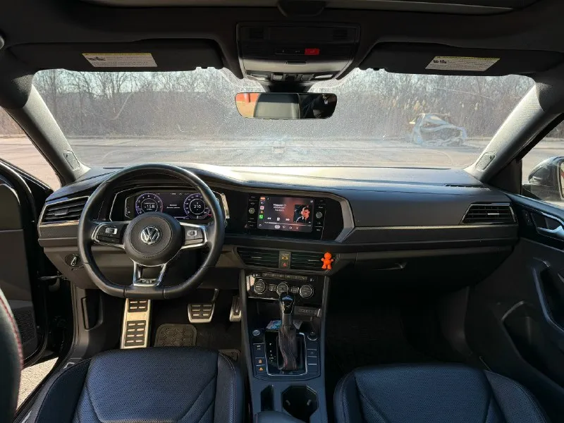 Volkswagen jetta gli 2021/12 месяц(по факту выпуск 2022/01 месяц, есть подтверждающий документ) продаю свой автомобиль. я собственник. автомобиль американской сборки, привезён и оформлен в январе 2025 года. vin-код предоставлю по запросу. комплектация максимальная для данной модели. машина в хорошем состоянии, полностью обслужена и готова к эксплуатации. ✔️пробег: 83638 км ✔️объем: 2.0 tsi ✔ 600 км назад сделано то ✔ 2 ключа ✔ диагностическая карта пройдена (на руках) ✔ дополнительно отдам летние диски — они на последних 2х фото автомобиль ухоженный, за него не стыдно. все подробности по машине расскажу лично — не всё указано в объявлении. торг у капота! 📞 +79490032244 звоните или пишите в любое время, отвечу на вопросы и расскажу подробнее про автомобиль. 💵 3 100 000 ₽ 📞 звоните: +7(949)0032244 - фотография - 6