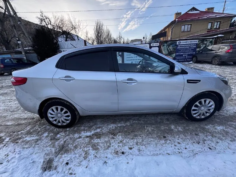 Продам 650000₽ г. Донецк днр kia рио 2011г. 240000 коробка механика двигатель 1,6 бензин продам свой автомобиль в хорошем состоянии ходовая коробка двигатель все работает идеально без каких либо нареканий. Все вопросы осмотры по телефону +7 (949) 798-18-41 обмен не интересует.
📞 Звоните: +7(949)7981841 - фотография - 3
