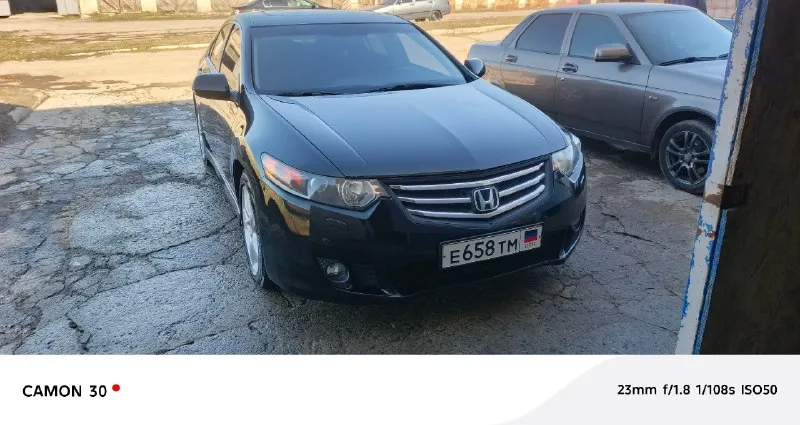 Honda аккорд. 2008 год. 2,4 автомат. пробег 260 000км. не битая, есть крашеные детали. двигатель не дымит едет бодро чистый, сухой. коробка работает хорошо, максимальная комплектация машиной владею с 2021 года 1 000 000. торг никто не отменял. днр. г. амвросиевка, +79494027098,+79064281562 📞 звоните: +7(949)4027098 - фотография - 2