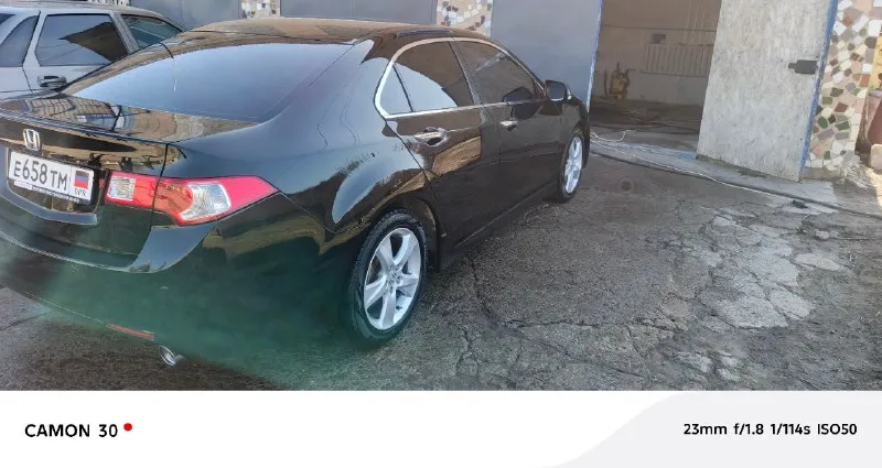 Honda аккорд. 2008 год. 2,4 автомат. пробег 260 000км. не битая, есть крашеные детали. двигатель не дымит едет бодро чистый, сухой. коробка работает хорошо, максимальная комплектация машиной владею с 2021 года 1 000 000. торг никто не отменял. днр. г. амвросиевка, +79494027098,+79064281562 📞 звоните: +7(949)4027098 - фотография - 5